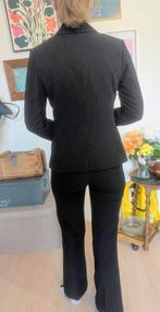 Netjes H&M Damespak Zwart Gestreept Maat 34/XS, Kleding | Dames, Jasjes, Kostuums en Pakken, H&M, Kostuum of Pak, Zwart, Ophalen of Verzenden