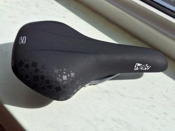 Nieuw zadel Selle Royal beschikbaar voor biedingen