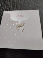 Mooie kaart met strik met pareltje, Ophalen of Verzenden, 2000 tot heden, Geboortekaartje