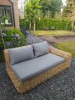 Dikke wicker loungebank., Tuin en Terras, Ophalen, Gebruikt, Wicker, 2 zitplaatsen