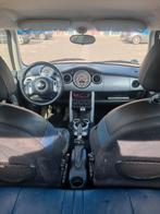 Mini 1.6 16V ONE met spiksplinternieuwe APK,  airco, leder., Auto's, Mini, Voorwielaandrijving, 15 km/l, 4 cilinders, Leder