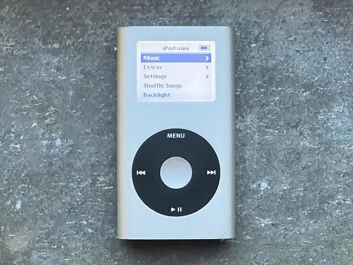 iPod Mini 1st Gen 64GB with CF Card & Taptic Engine Mod, Audio, Tv en Foto, Mp3-spelers | Apple iPod, Refurbished, Mini, 40 GB en meer