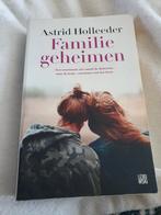Astrid Holleeder - Familiegeheimen, Ophalen of Verzenden, Gelezen, Astrid Holleeder