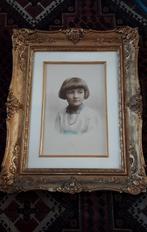 Jugendstil Portret Meisje Achter Glas, Ophalen of Verzenden