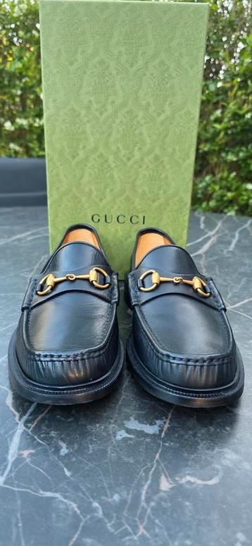 Gucci horsebit loafers gold beschikbaar voor biedingen