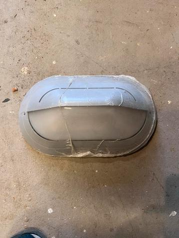 Buitenlamp - Nieuw in verpakking beschikbaar voor biedingen