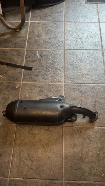 Skipper uitlaat sm02 125cc/180cc beschikbaar voor biedingen