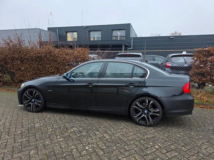 BMW 3-Serie 2.5 I 325 2005 Zwart, Auto's, BMW, Particulier, 3-Serie, ABS, Airbags, Airconditioning, Alarm, Android Auto, Bluetooth