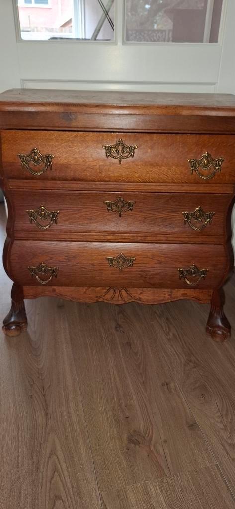 Buikkast/Waterzucht kast in originele staat, Huis en Inrichting, Kasten | Dressoirs, 25 tot 50 cm, Ophalen