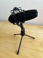 Microfoon met tripod en snoer voor stem en muziek, Ophalen of Verzenden, Zo goed als nieuw