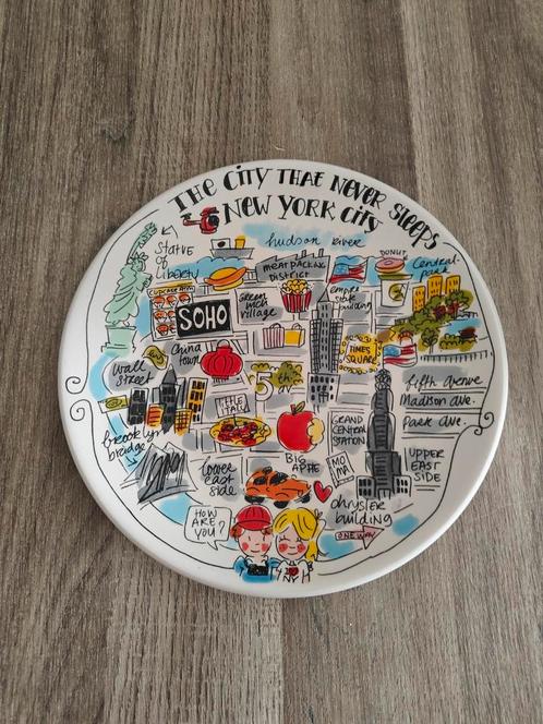 Blond Amsterdam New York City Ontbijtbord ⌀21,5cm, Huis en Inrichting, Keuken | Servies, Nieuw, Bord(en), Blond Amsterdam, Aardewerk