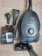 AEG VX8-2 Silence Stofzuiger - Zo goed als nieuw, Witgoed en Apparatuur, Stofzuigers, Stofzuiger, Zo goed als nieuw, Minder dan 1200 watt