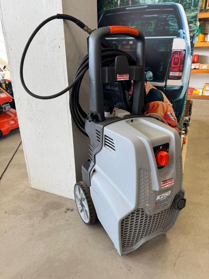 Comet hogedrukspuit K250 10 Liter 150 Bar 230 volt, Tuin en Terras, Hogedrukreinigers, Gebruikt, Elektrisch, Ophalen of Verzenden