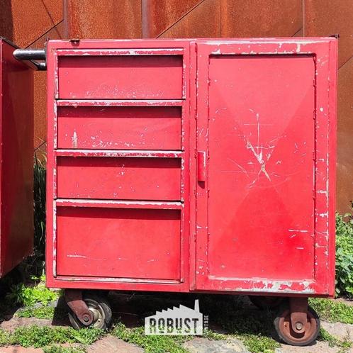 Rode industriële trolley | Mobiele Barkast Opberger, Huis en Inrichting, Kasten | Dressoirs, Gebruikt, 100 tot 150 cm, 50 tot 75 cm