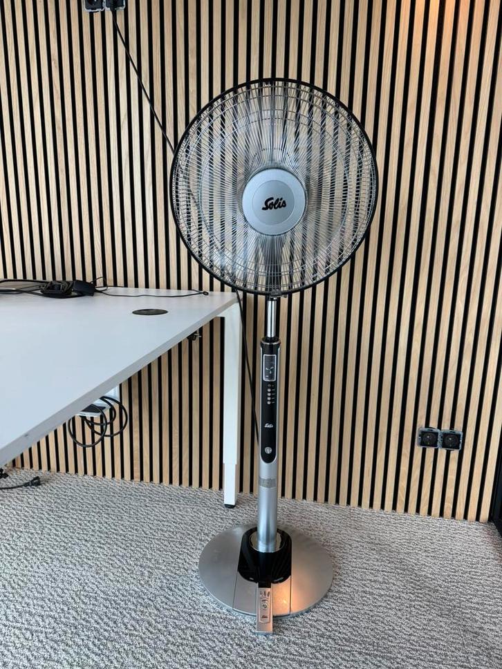 Ventilator Solis type 750, Witgoed en Apparatuur, Ventilatoren, Zo goed als nieuw, Torenventilator, Ophalen