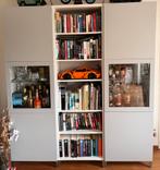 Mooie Ikea boekenkast, Huis en Inrichting, Kasten | Boekenkasten, Met deur(en), 150 tot 200 cm, 25 tot 50 cm, Gebruikt