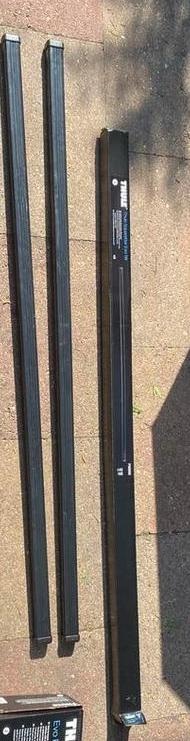 Thule Squarebar Evo118 (118cm) beschikbaar voor biedingen