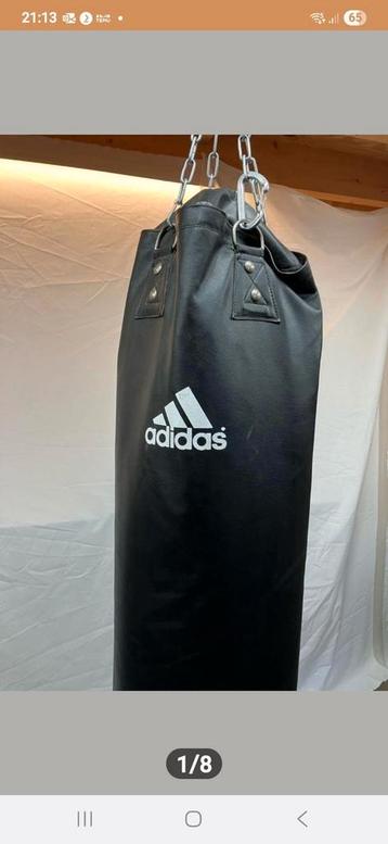 Boxzak van adidas beschikbaar voor biedingen