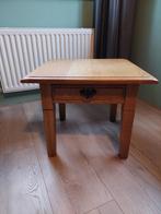 Mooie blank eiken bijzettafel, Minder dan 55 cm, Gebruikt, Klassiek, Vierkant