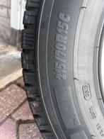 Winterbanden ducato op velg 215/70/15 michelin agilis, Auto-onderdelen, Banden en Velgen, Ophalen, 15 inch, Banden en Velgen, Winterbanden