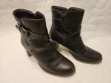 Ecco laarsjes maat 40 beschikbaar voor biedingen