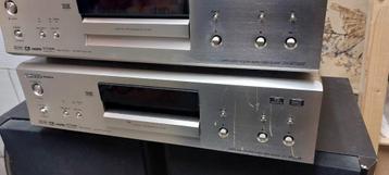  2xOnkyo dv-sp1000 e dvdspeler defect  beschikbaar voor biedingen