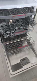 Bosch serie 6 vaatwasser SMS68MW05E / Vrijstvrijstaand, Witgoed en Apparatuur, Vaatwasmachines, Ophalen, Minder dan 85 cm, Minder dan 10 liter