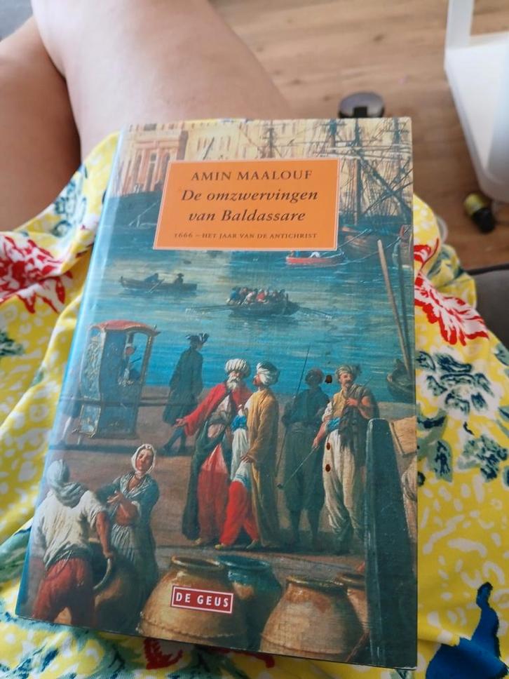 De Omzwervingen van Baldassare - Amin Maalouf, Boeken, Romans, Gelezen, Nederland, Ophalen of Verzenden