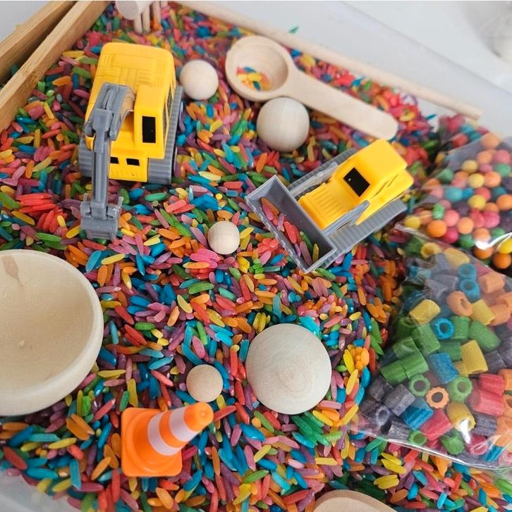 Speelrijst pakket compleet Bouwplaats - sensorisch speelgoed, Kinderen en Baby's, Speelgoed | Educatief en Creatief, Ophalen of Verzenden