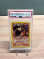 Dark Charizard Holo PSA 8 - 4/82 - Team Rocket, Hobby en Vrije tijd, Verzamelkaartspellen | Pokémon, Foil, Ophalen of Verzenden