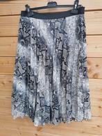 Plissérok met slangenprint mt. 40-42, Maat 38/40 (M), Overige kleuren, Nieuw, Onder de knie