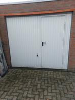 Garage kantelpoort met loopdeur, Ophalen