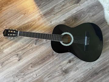 Akoustische Gitaar Clifton incl beschermhoes en DVD beschikbaar voor biedingen