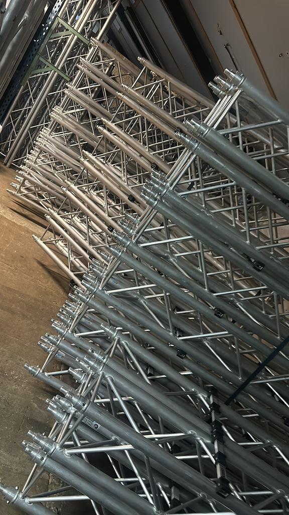 Prolyte X30V Afkeur Partij, Muziek en Instrumenten, Licht en Laser, Overige typen, Ophalen