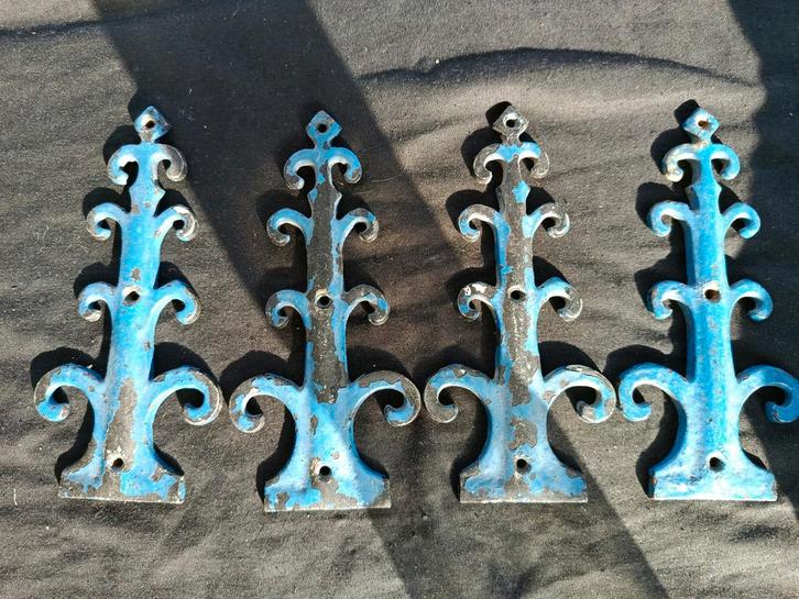 Set van 4 decoratieve ijzeren scharnier einde, Doe-het-zelf en Verbouw, Hang- en Sluitwerk, Gebruikt, Scharnier, IJzer, Ophalen of Verzenden