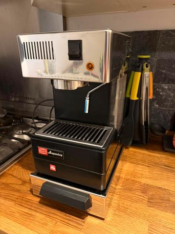 Quick mill 820 incl RVS uitkloplade beschikbaar voor biedingen