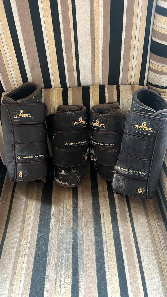 Cross beschermers eventing Kentucky maat M en L, Dieren en Toebehoren, Paarden en Pony's | Beschermers, Gebruikt, Ophalen of Verzenden