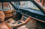 Jensen Interceptor interieur, Ophalen