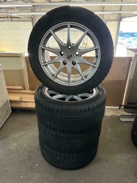 all season set Porsche Panamera, Auto-onderdelen, Banden en Velgen, Banden en Velgen, 18 inch, 275 mm, Gebruikt, Ophalen