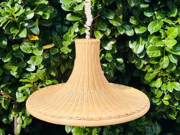Vintage rotan hanglamp, jaren ’80 (Aromec sacla beschikbaar voor biedingen