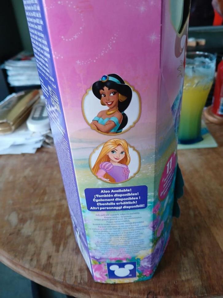 Disney Princess spin &Reveal Ariel pop., Kinderen en Baby's, Speelgoed | Poppen, Nieuw, Overige typen, Ophalen of Verzenden