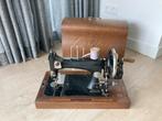 Naaimachine Veritas met lamp, Ophalen