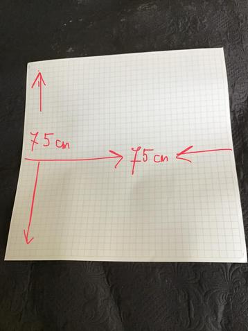 Grote XXL VELLEN DIK PAPIER geruit 75x75 cm beschikbaar voor biedingen