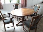 Ovale tafel met 4 bijpassende stoelen., Huis en Inrichting, Complete eetkamers, Ophalen, Gebruikt, Vintage, 4 tot 6 stoelen