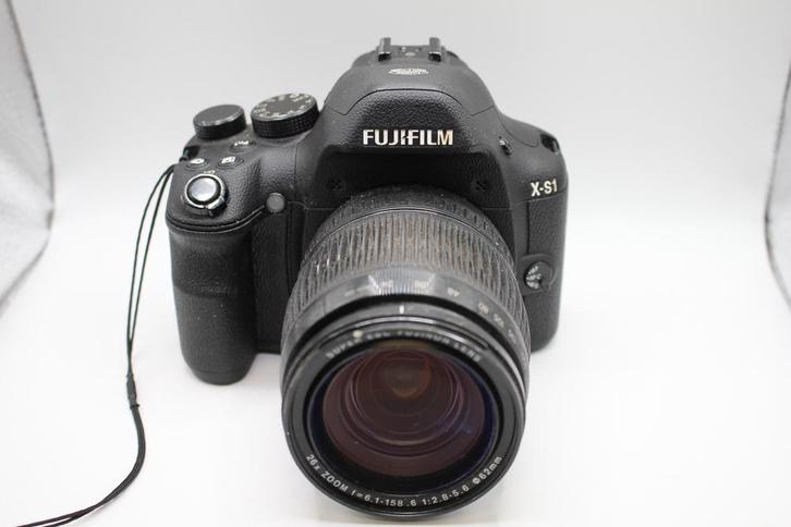 Fujifilm X-S1 Bridgecamera (12MP, 26x zoom, EXR-CMOS sensor), Audio, Tv en Foto, Fotocamera's Digitaal, Zo goed als nieuw, Compact