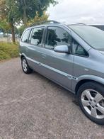 Opel Zafira 1.8 16V 2004 Grijs, Auto's, Opel, 65 €/maand, 125 pk, Zwart, Origineel Nederlands