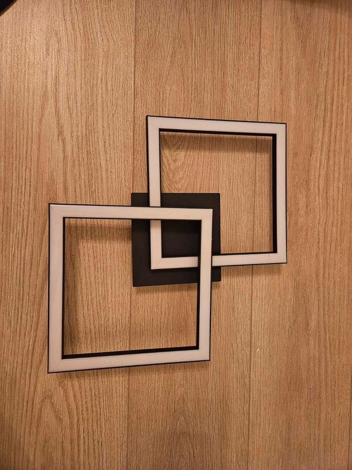 Moderne plafondlamp met Vierkanten Design, Huis en Inrichting, Lampen | Wandlampen, Zo goed als nieuw, Kunststof, Metaal, Ophalen of Verzenden