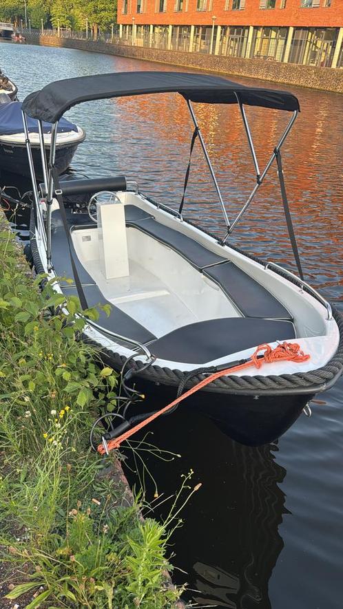 Polyester Motorboot met Buitenboordmotor en Trailer, Watersport en Boten, Motorboten en Motorjachten, Gebruikt, Polyester, Tot 6 meter