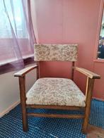 Antiek stoeltje, 1 leuning moet opnieuw verlijmd worden., Ophalen of Verzenden