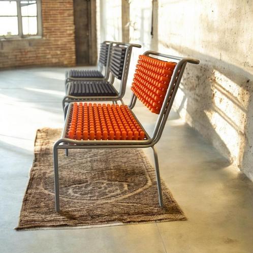Vintage Japanse design stoel oranje en bruin, Huis en Inrichting, Stoelen, Gebruikt, Eén, Kunststof, Bruin, Ophalen